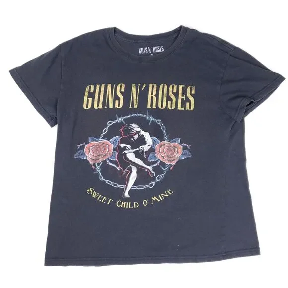 Premium Photo | There is a skull and guns with roses on a black